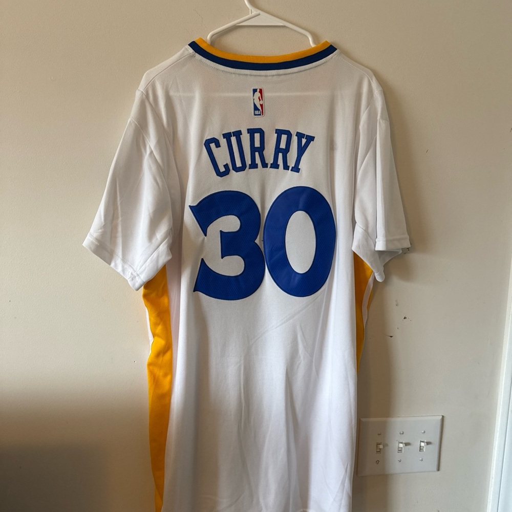 Men’s adidas Stephen Curry #30 Golden State Warriors Jersey Sleeved Sz 2XL - NWT - Picture 7 of 7